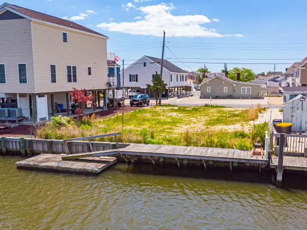 Little Egg Harbor, NJ 08087,117 E Sail Drive