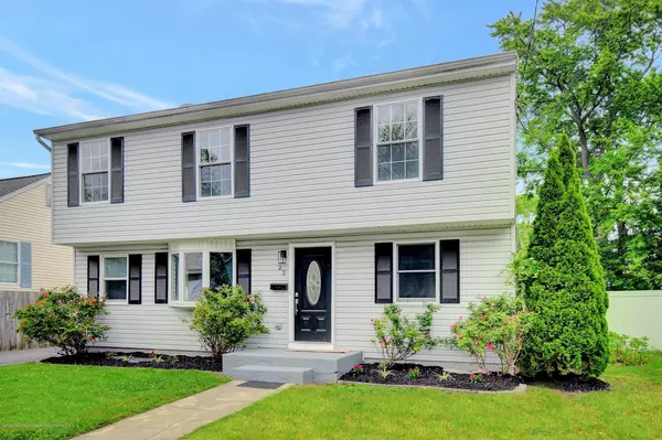 22 Bay Avenue, Middletown, NJ 07748