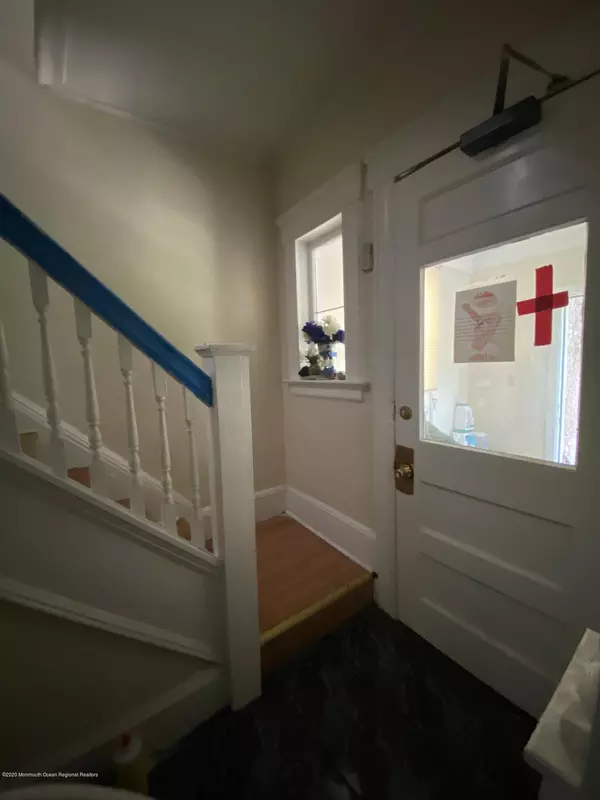 Orange, NJ 07050,255 Hickory Street