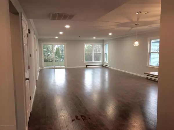 Manchester, NJ 08759,11 Gladstone Avenue