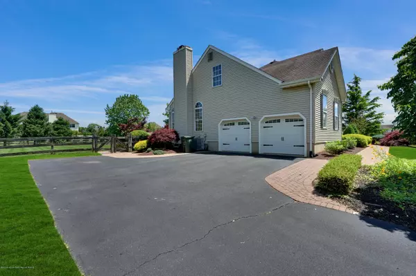 Freehold, NJ 07728,113 Bear Oak Road