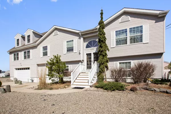 458 Cedar Drive, Lanoka Harbor, NJ 08734