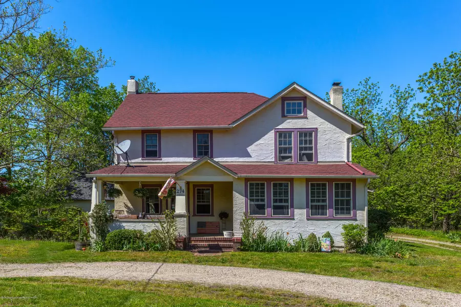 274 Casino Drive, Farmingdale, NJ 07727