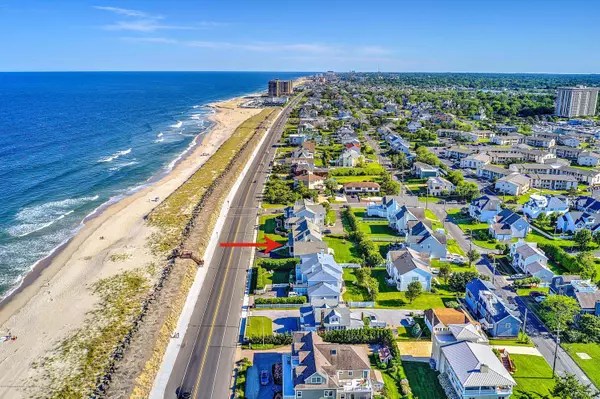 Monmouth Beach, NJ 07750,114 Ocean Avenue