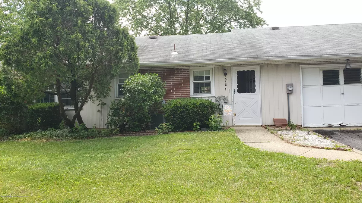 Lakewood, NJ 08701,526 Portsmouth Drive #1002