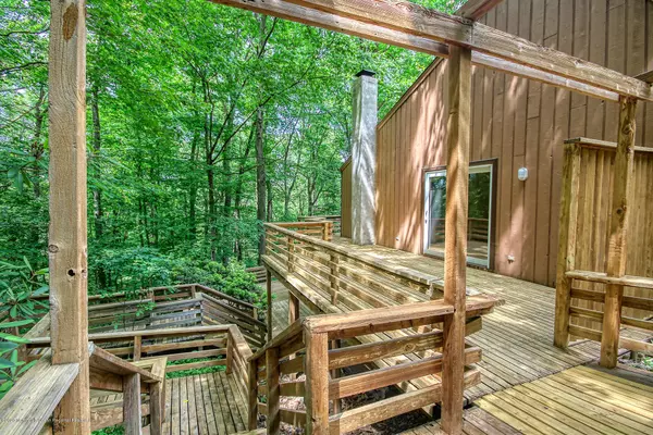 Chester Twp, NJ 07930,14 Delwood Road