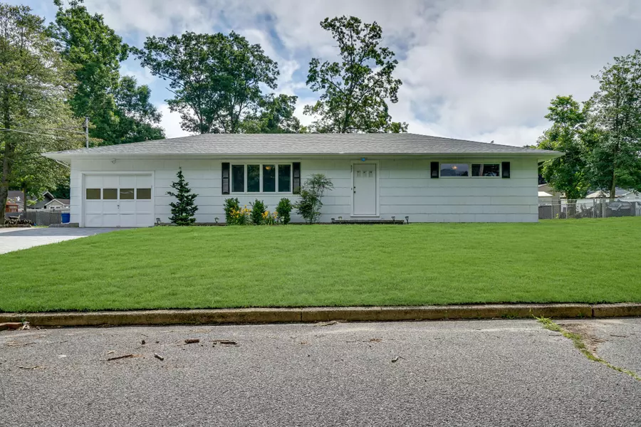 557 Rosewood Drive, Lanoka Harbor, NJ 08734