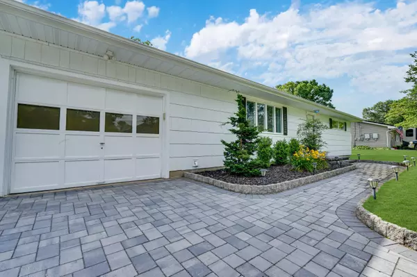 Lanoka Harbor, NJ 08734,557 Rosewood Drive