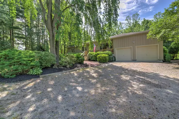 Millstone, NJ 08535,154 Disbrow Hill Road