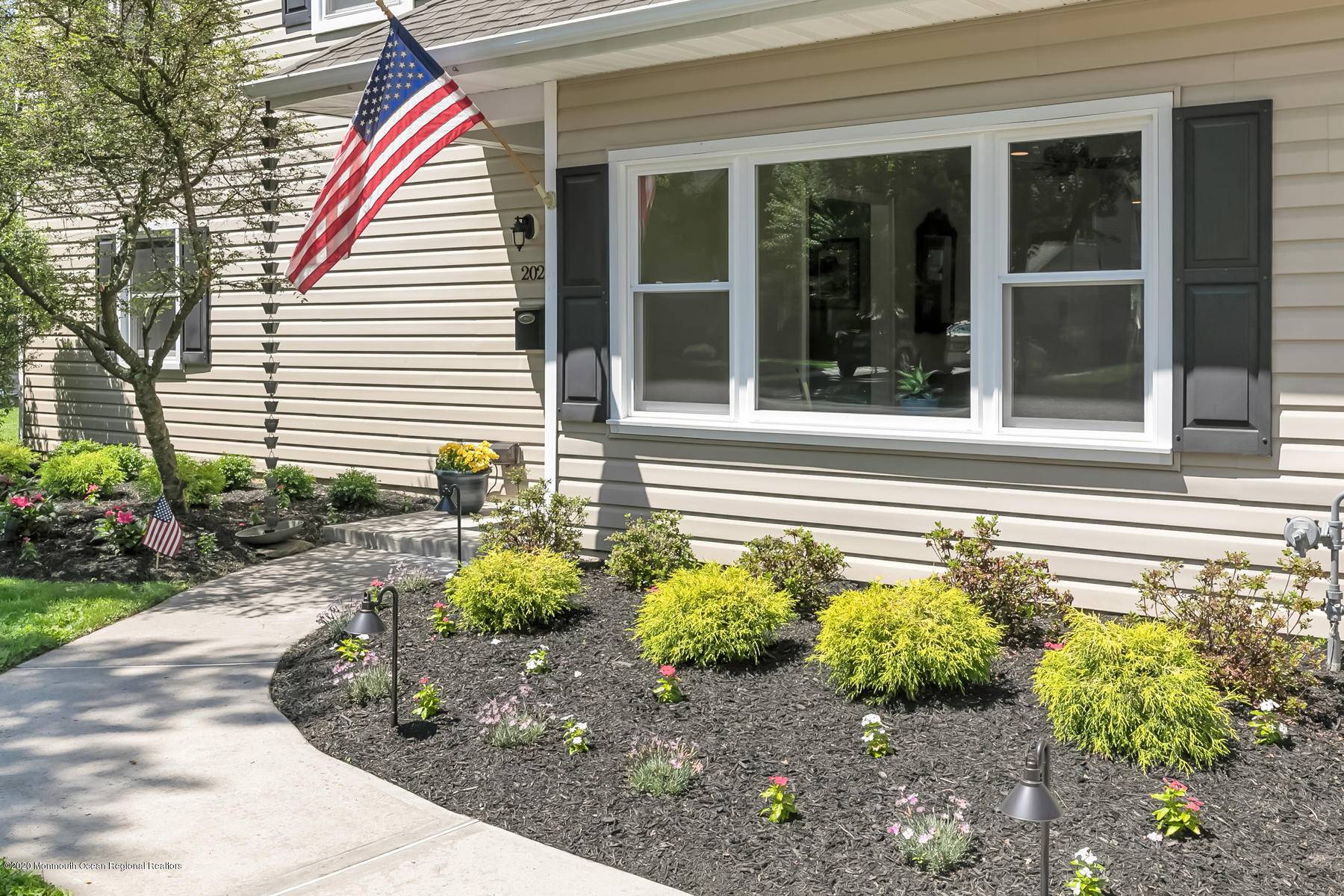 Shrewsbury Boro, NJ 07702,202 Beechwood Drive