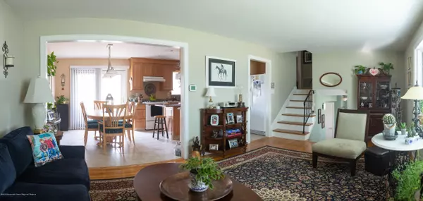 Red Bank, NJ 07701,11 Sherwood Road