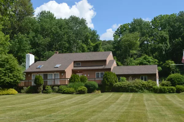 57 Johnson Road, Hackettstown, NJ 07840