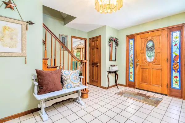 Lanoka Harbor, NJ 08734,210 Donald Street