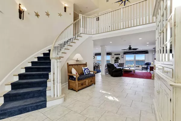 Mantoloking, NJ 08738,267 Curtis Point Drive