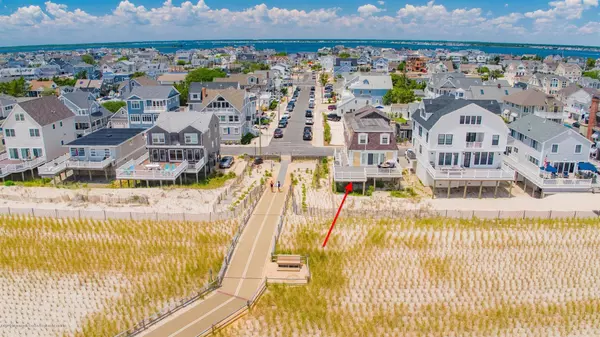 Mantoloking, NJ 08738,542 Ocean Terrace