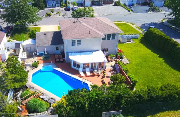 1913 Merrimac Drive, Toms River, NJ 08753