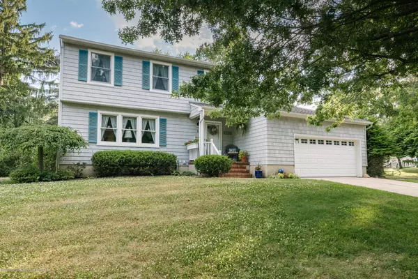 5 Brookview Drive, Oceanport, NJ 07757