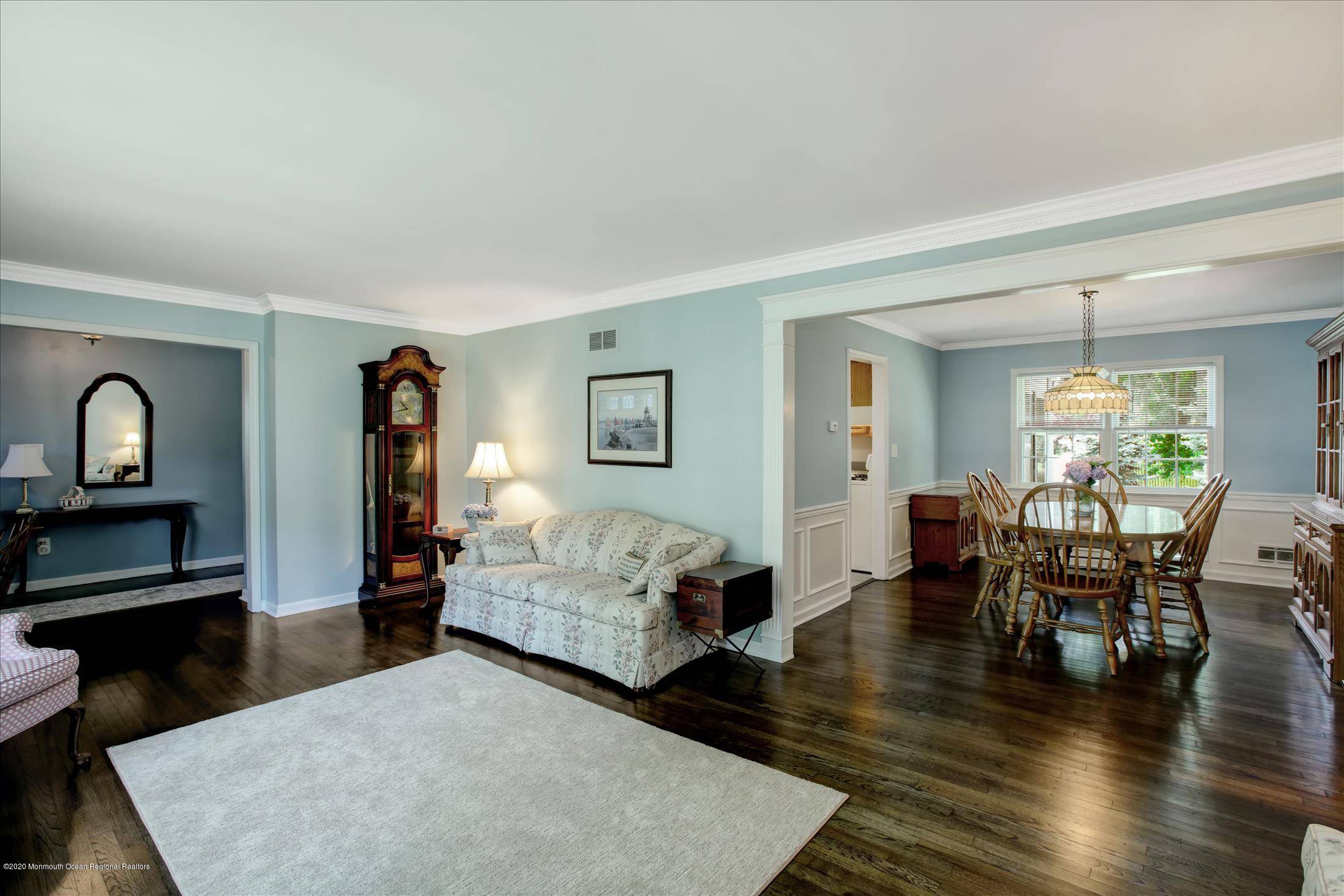 Little Silver, NJ 07739,9 Breezy Point Road