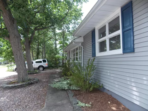 Pine Beach, NJ 08741,414 Lincoln Avenue