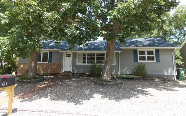 414 Lincoln Avenue, Pine Beach, NJ 08741