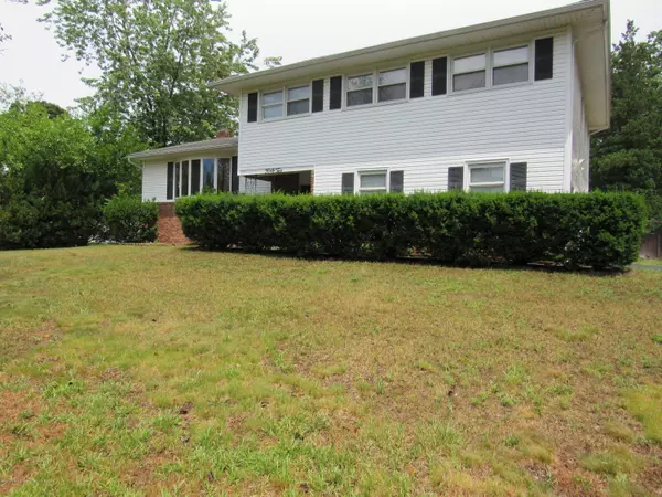 Sayreville, NJ 08872,42 Calliope Road