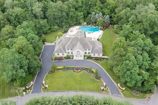 Marlboro, NJ 07746,2 Arrowood Court