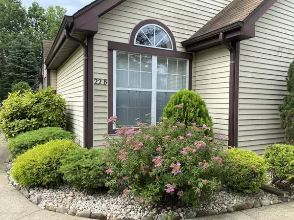 Monroe, NJ 08831,22 Ashbourne Drive #B