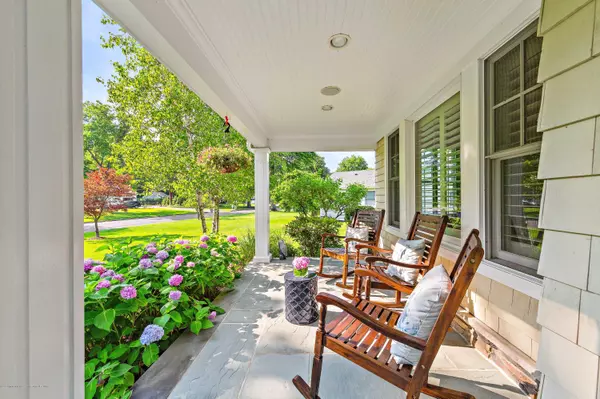 Little Silver, NJ 07739,38 Winding Way