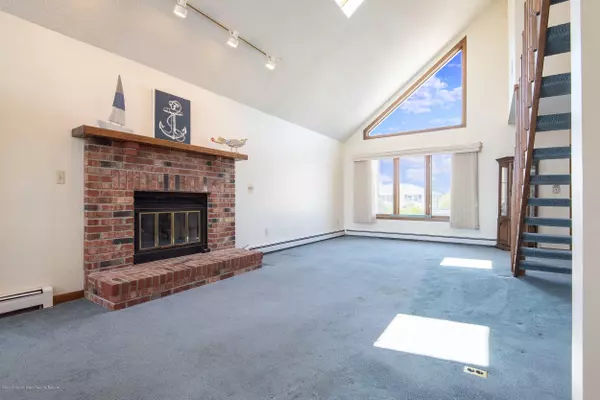 Lanoka Harbor, NJ 08734,1229 Laurel Boulevard