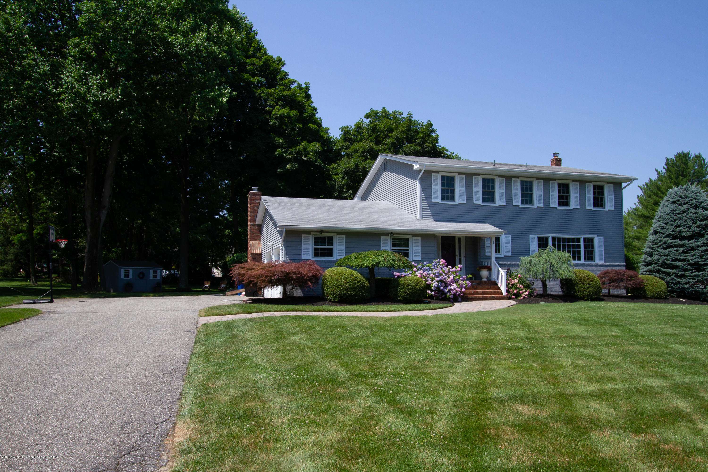Middletown, NJ 07748,5 Bellerive Court