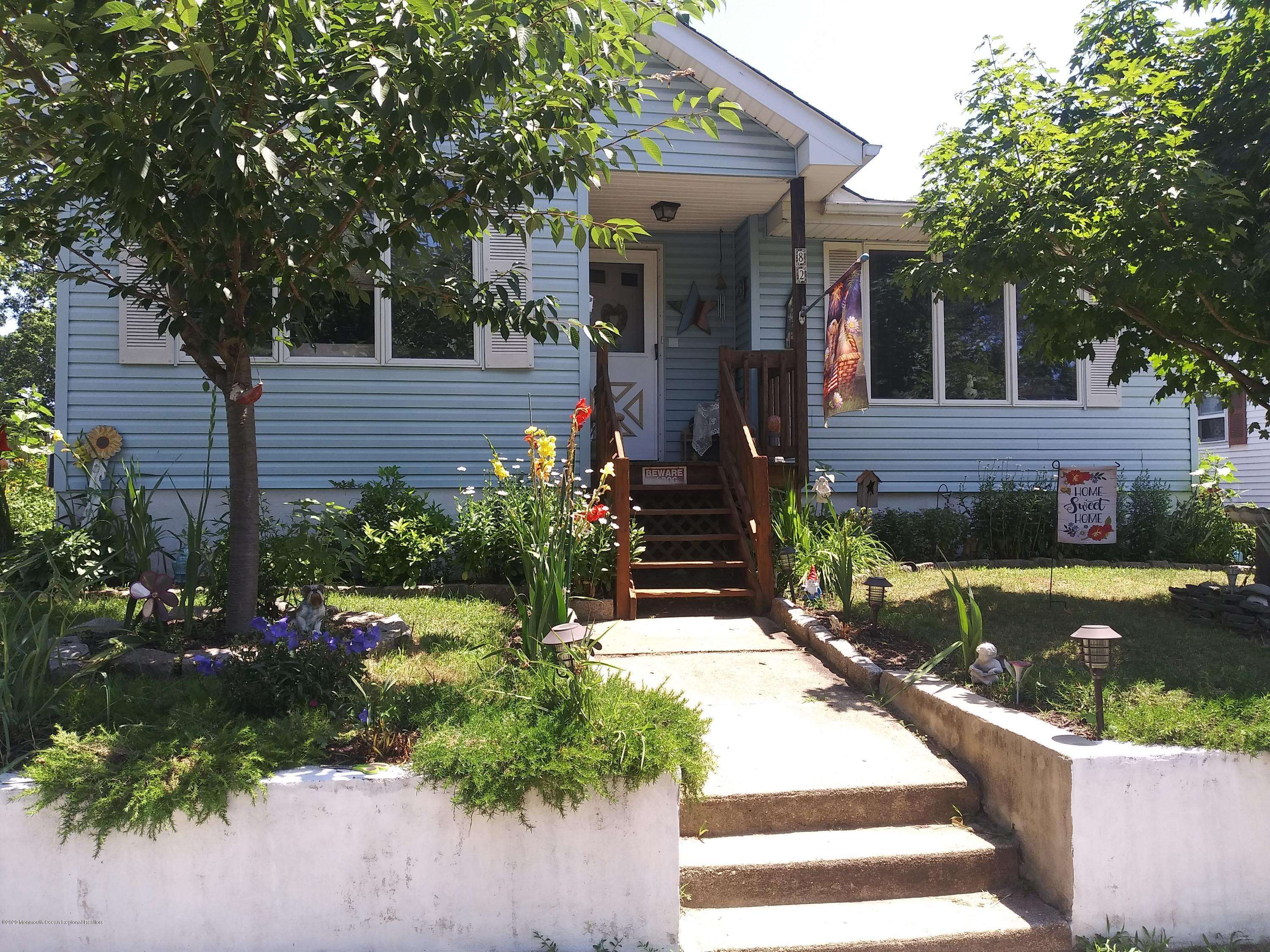 82 Neptune Avenue, Neptune City, NJ 07753