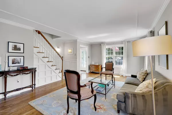 Fair Haven, NJ 07704,33 Church Street