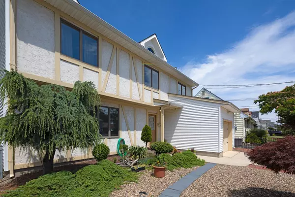 Point Pleasant Beach, NJ 08742,417 Elizabeth Avenue