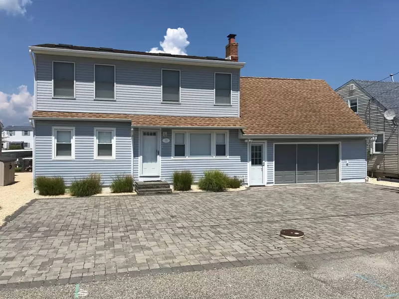 30 Myrtle Drive, Beach Haven West, NJ 08050