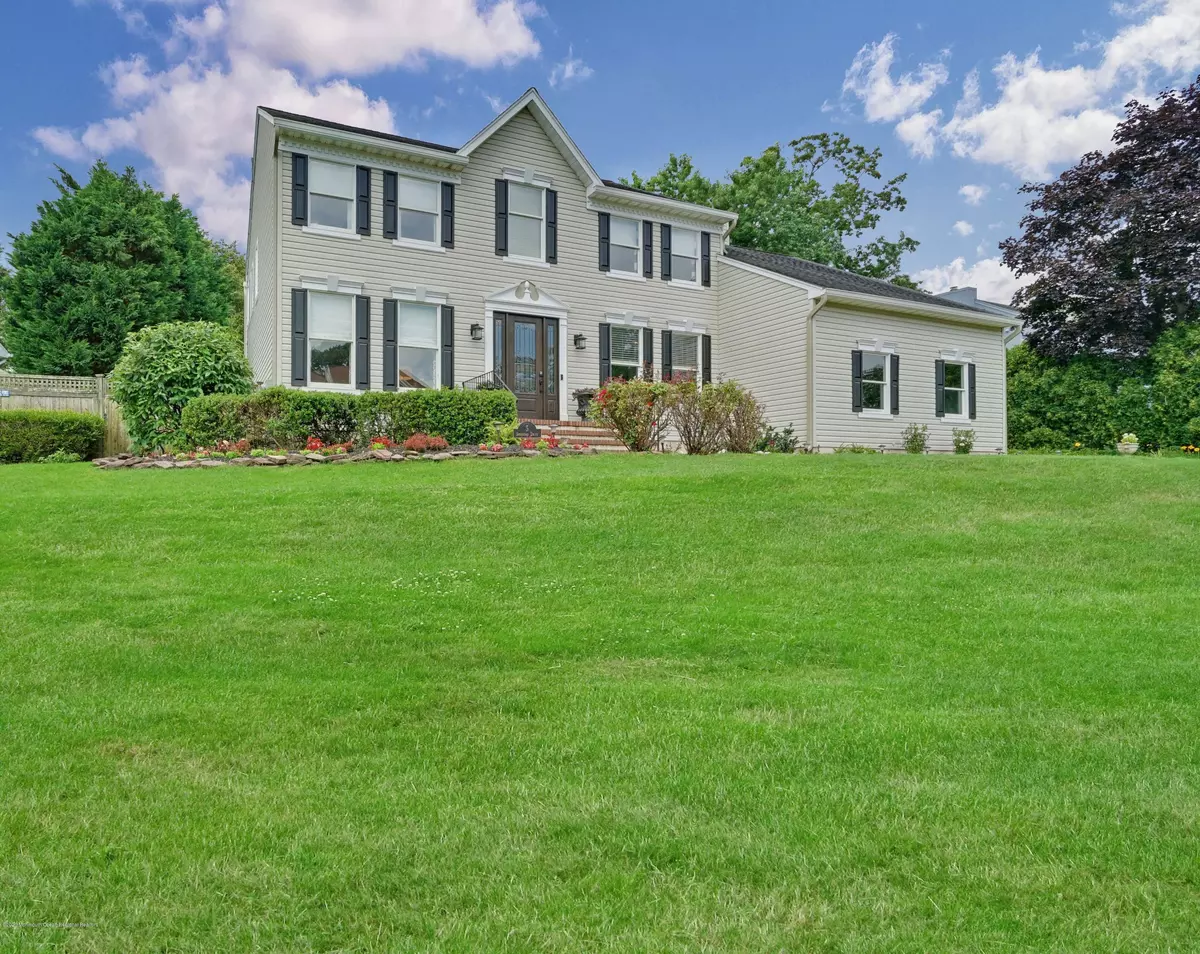 Brielle, NJ 08730,5 Sherwood Drive