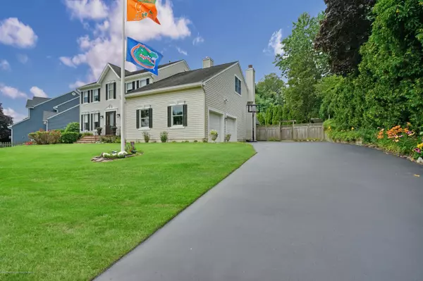 Brielle, NJ 08730,5 Sherwood Drive