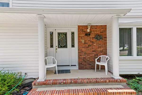 Marlboro, NJ 07746,58 Guest Drive