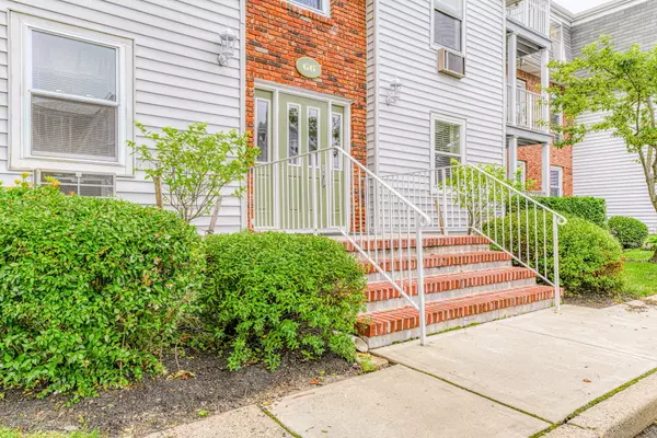 Ocean Grove, NJ 07756,66 Whitefield Avenue #114