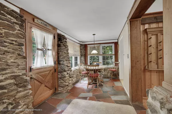 Millstone, NJ 08510,354 Monmouth Road