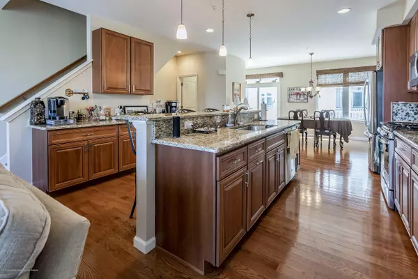 Asbury Park, NJ 07712,807 Kingsley Street #4