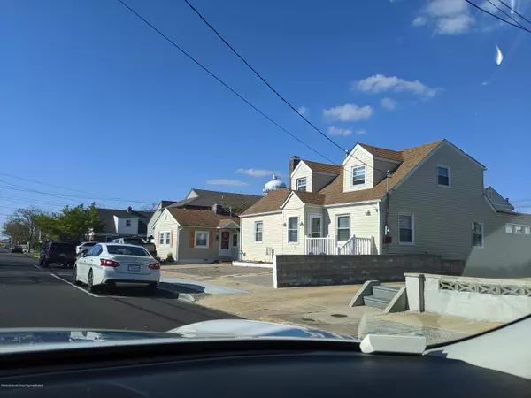 Seaside Heights, NJ 08751,224 Blaine Avenue #A