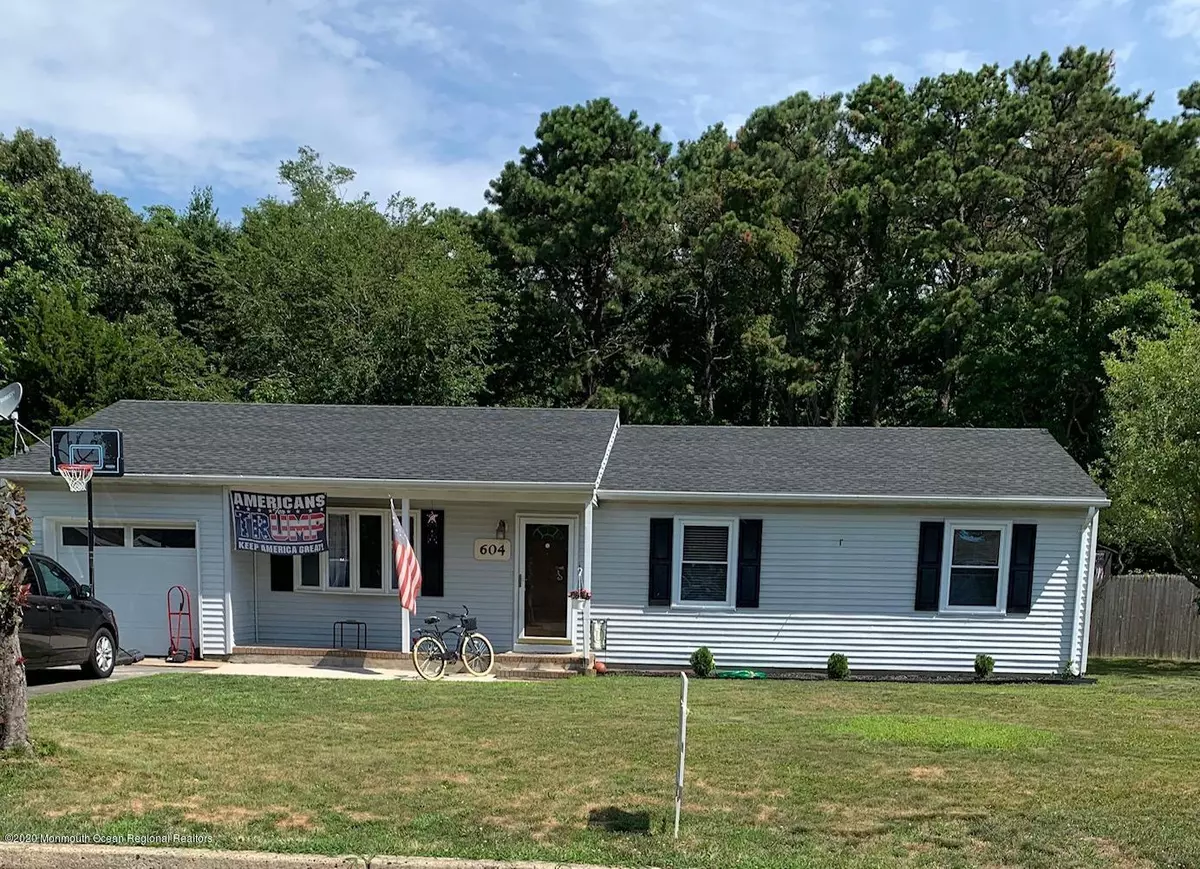 Lanoka Harbor, NJ 08734,604 Pine Street