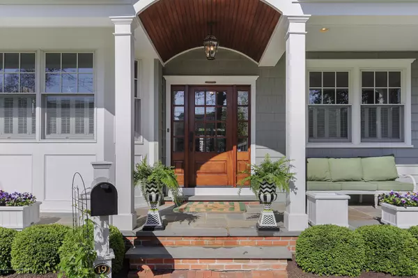 Rumson, NJ 07760,19 Park Avenue