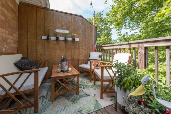 Atlantic Highlands, NJ 07716,96 East Avenue #63