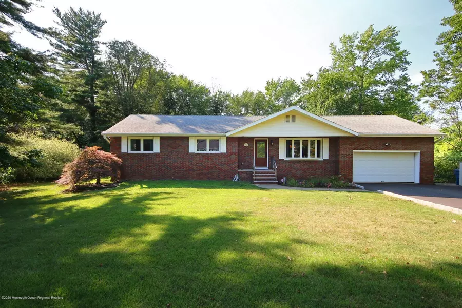 34 Van Ethel Drive, Matawan, NJ 07747