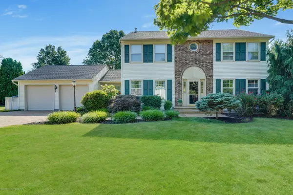 16 Valerie Lane, Lawrenceville, NJ 08648