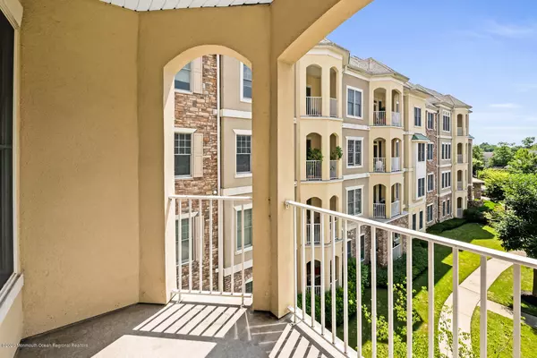 2318 Xanadu Lane, Wall, NJ 07719