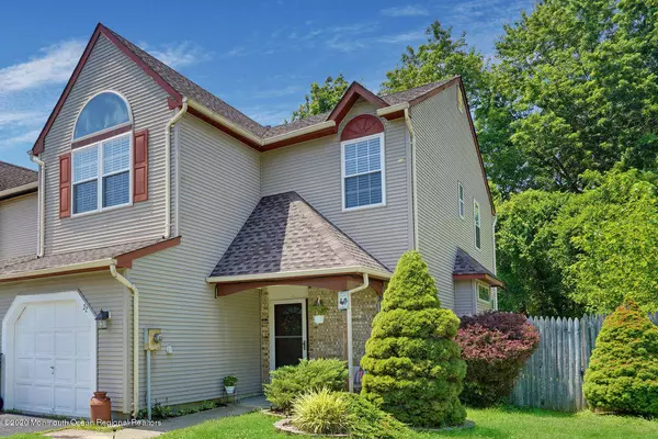 22 Longbrook Lane, Freehold, NJ 07728