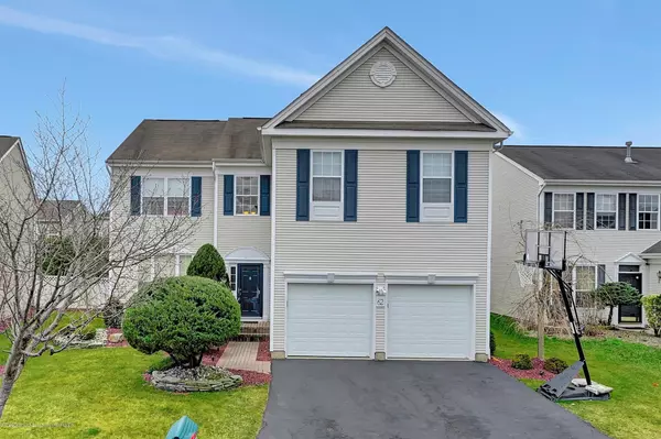 Manalapan, NJ 07726,62 Winged Foot Drive