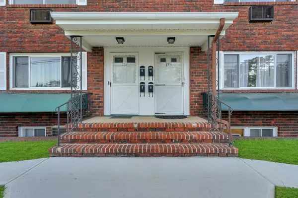 Eatontown, NJ 07724,155 Wyckoff Road #A